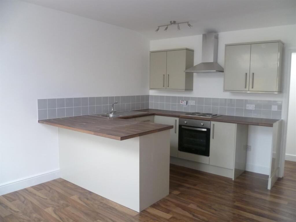 1 bed 1st Floor Flat for rent in Bristol. From Holbrook Moran - Redfield