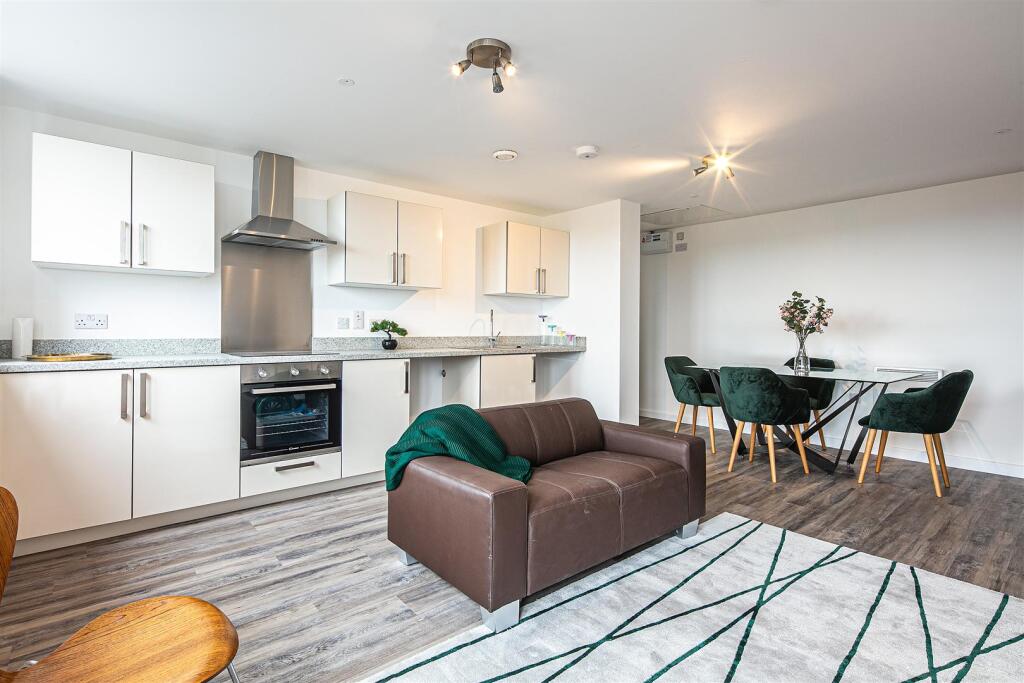2 bed Apartment for rent in Sheffield. From Spencer The Estate Agent - Sheffield