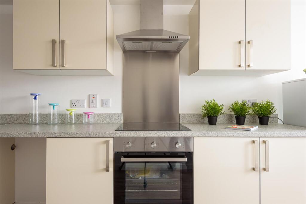2 bed Apartment for rent in Sheffield. From Spencer The Estate Agent - Sheffield 2 bed Apartment for rent in Sheffield. From Spencer The Estate Agent - Sheffield