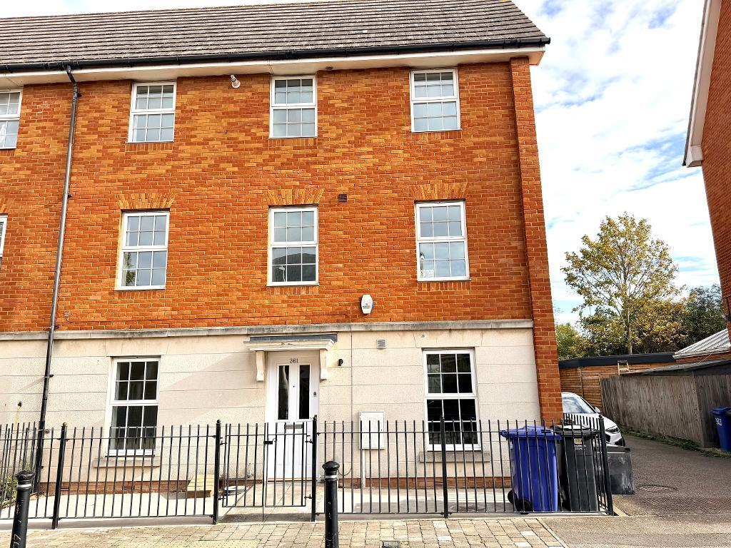 4 bed Detached for rent in Aveley. From Harbour Residential - London