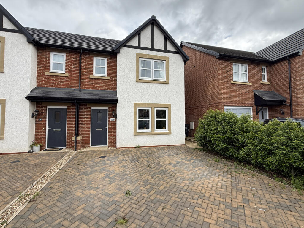 3 bed Semi Detached for rent in Fulwood. From Harbour Properties - Warton 3 bed Semi Detached for rent in Fulwood. From Harbour Properties - Warton