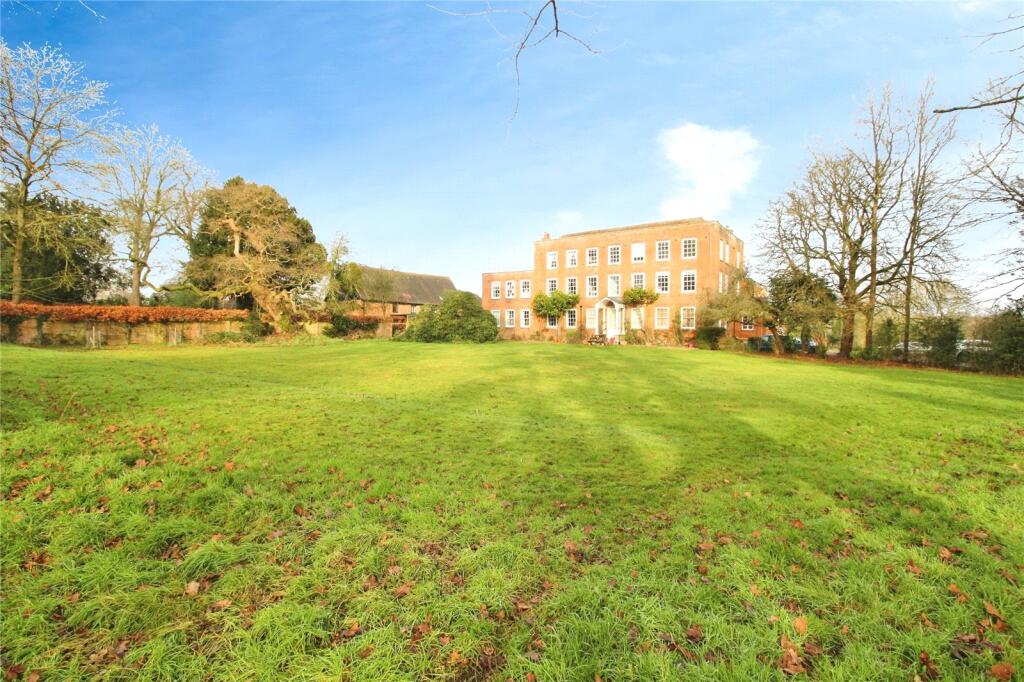 2 bed Apartment for rent in Beech Hill. From AH Lansley Residential - Reading 2 bed Apartment for rent in Beech Hill. From AH Lansley Residential - Reading