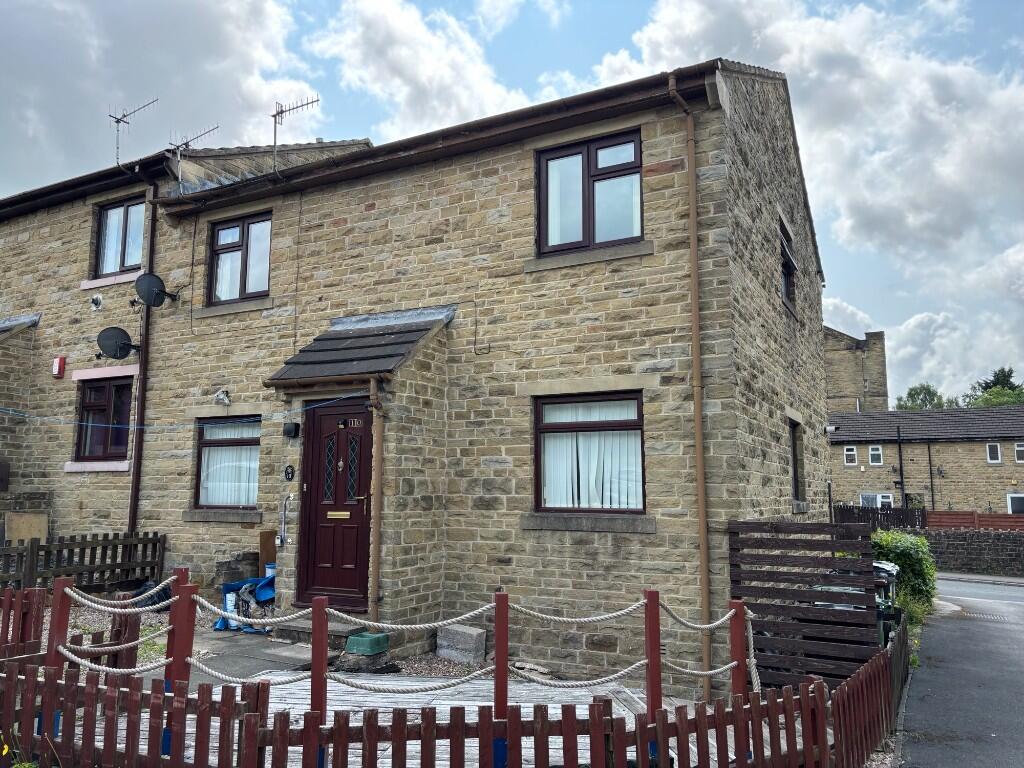 2 bed 1st Floor Flat for rent in Wilsden. From Alan Slater Property Services - Bradford