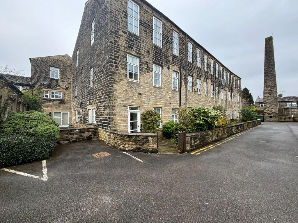 1 bed 1st Floor Flat for rent in Wilsden. From Alan Slater Property Services - Bradford
