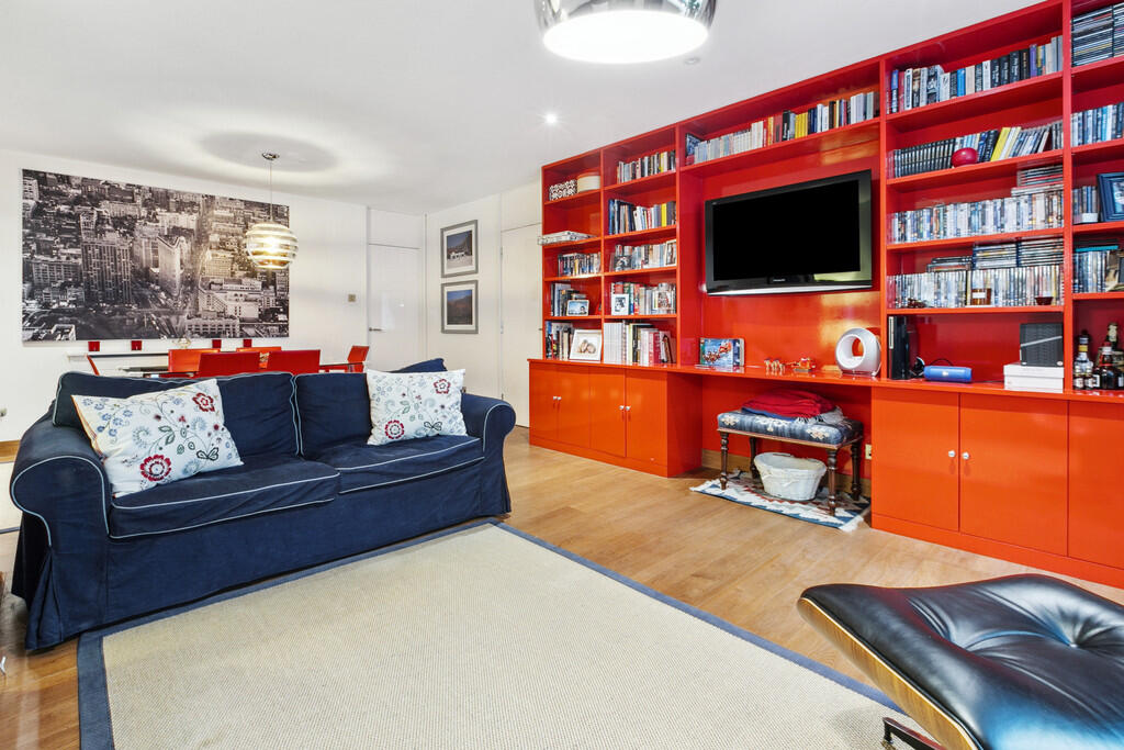 2 bed Apartment for rent in Kensington. From Nicolas Van Patrick - Knightsbridge and Chelsea