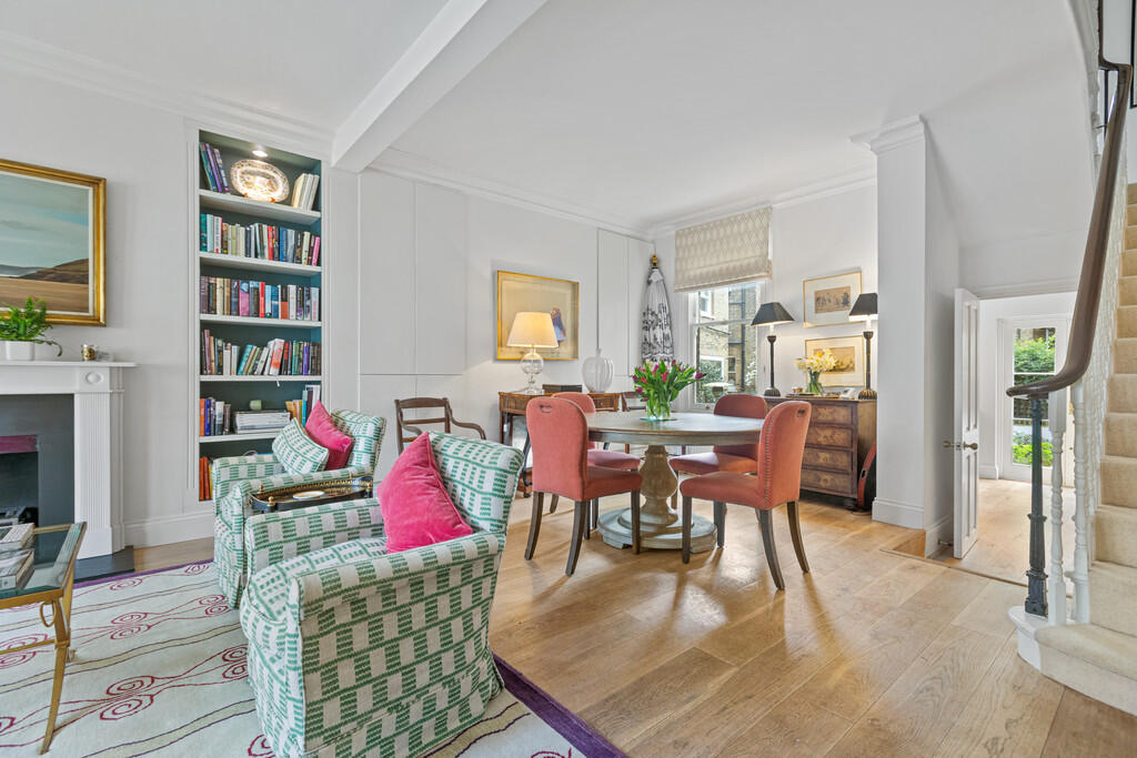 5 bed Semi Detached for rent in London. From Nicolas Van Patrick - Knightsbridge and Chelsea