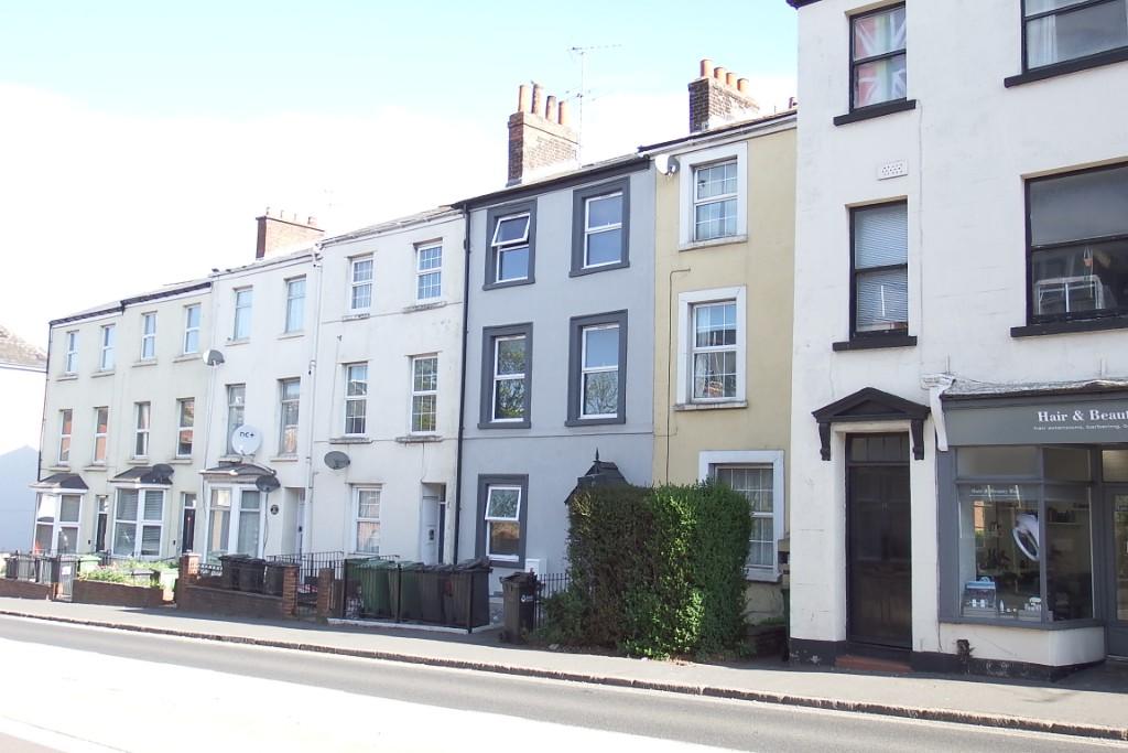 1 bed 1st Floor Flat for rent in West Clyst. From Total Letting Exeter - Exeter