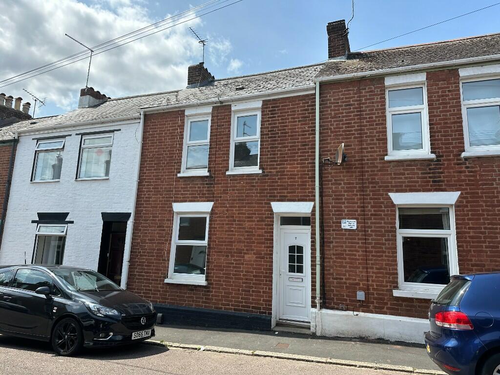 2 bed Mid Terraced House for rent in Exeter. From Total Letting Exeter - Exeter