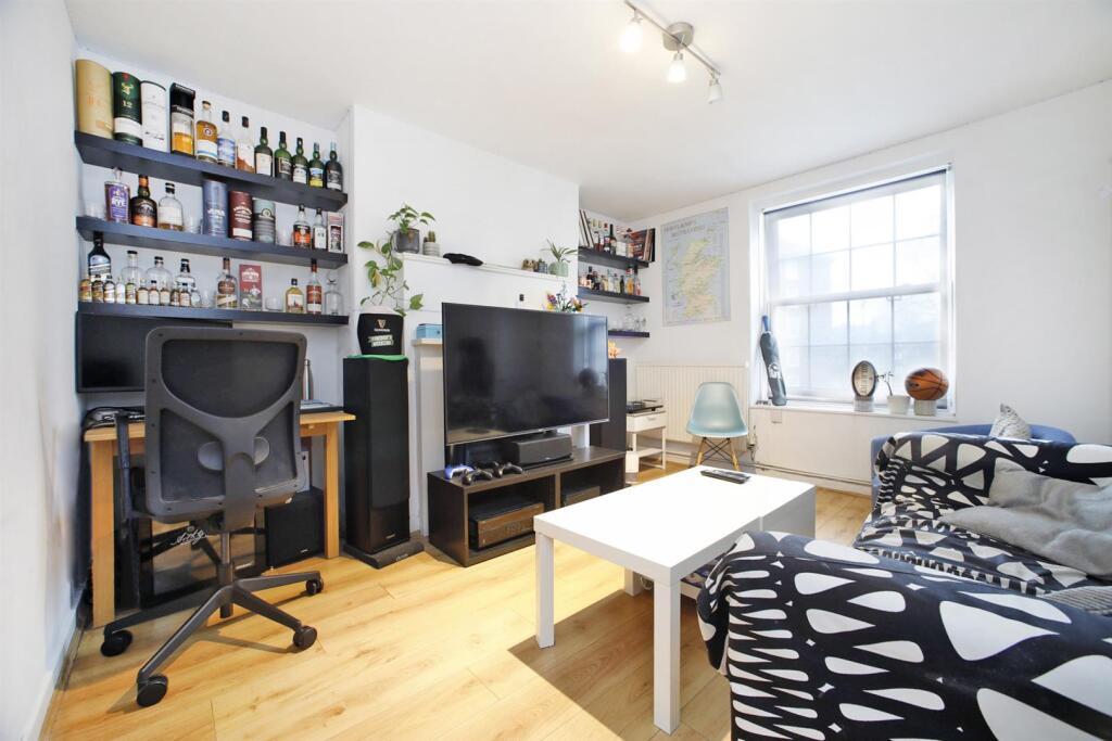 2 bed Apartment for rent in Bermondsey. From Leonard Leese - London