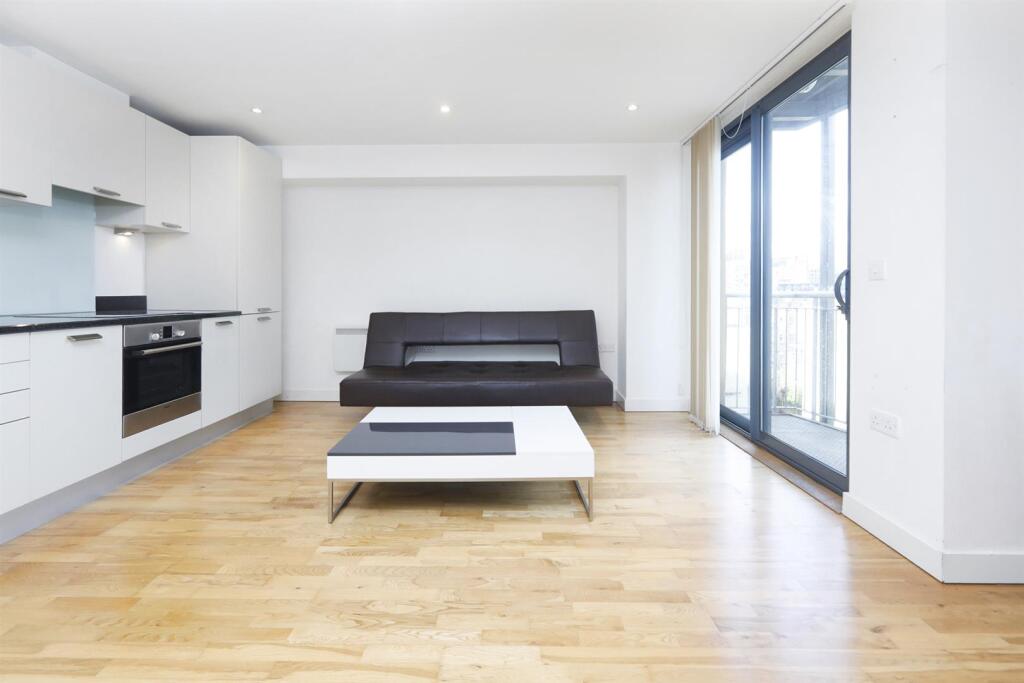 1 bed Apartment for rent in Bermondsey. From Leonard Leese - London