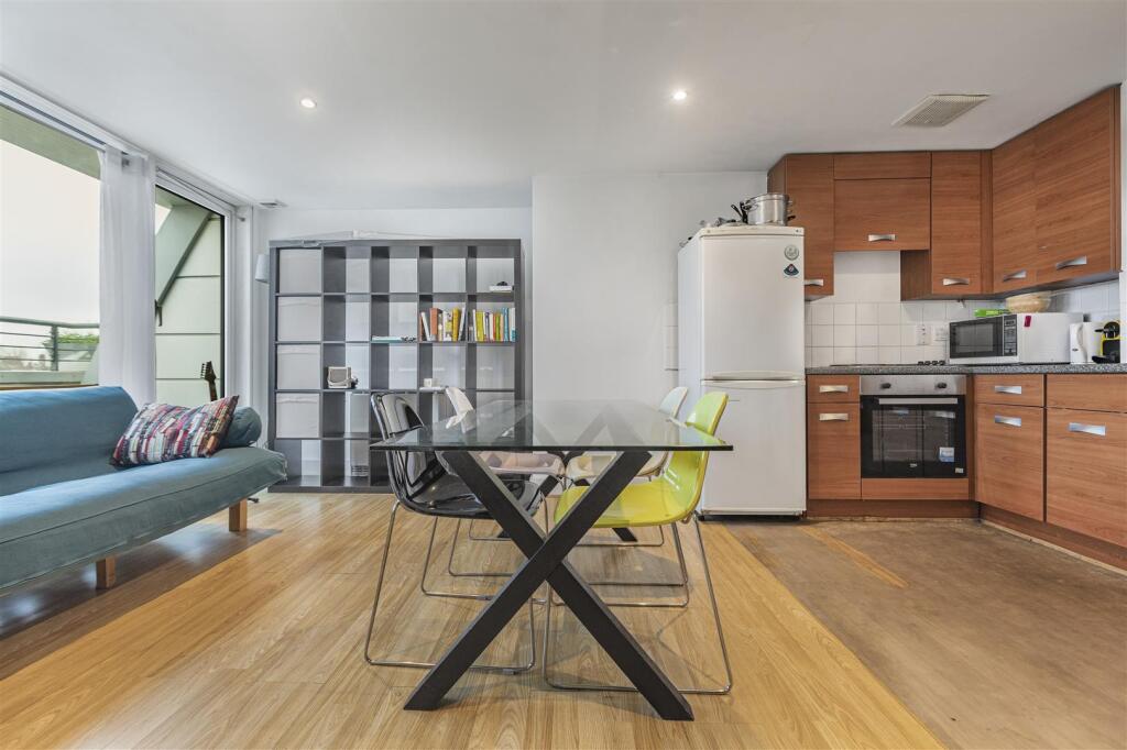 1 bed Apartment for rent in Bermondsey. From Leonard Leese - London