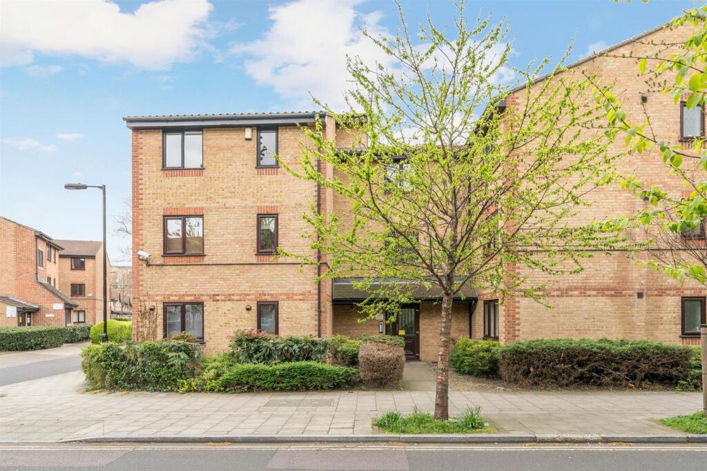 2 bed Apartment for rent in Bermondsey. From Leonard Leese - London