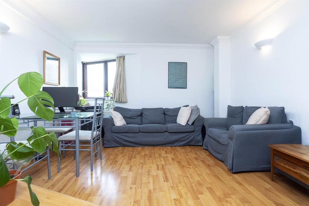 2 bed Apartment for rent in Bermondsey. From Leonard Leese - London