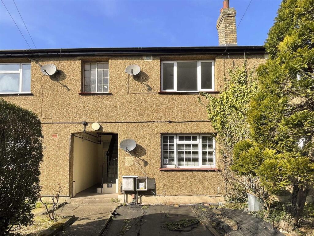 2 bed Apartment for rent in London. From Leonard Leese - London