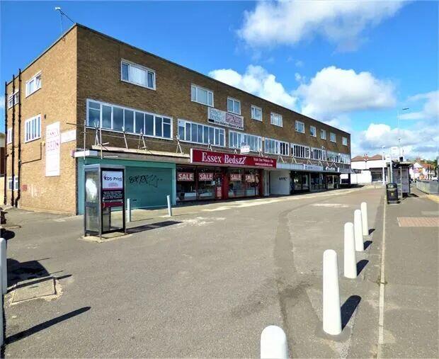 1 bed Apartment for rent in Hadleigh. From Castle Estate Agents - Leigh-On-Sea