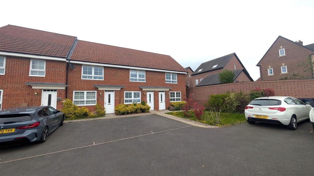 2 bed Detached for rent in Warwick. From Handles Property - Leamington