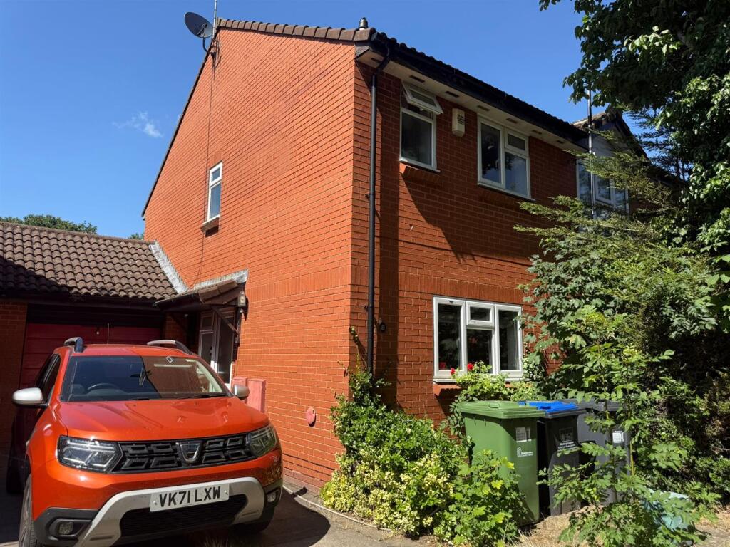 2 bed Detached for rent in Warwick. From Handles Property - Leamington 2 bed Detached for rent in Warwick. From Handles Property - Leamington
