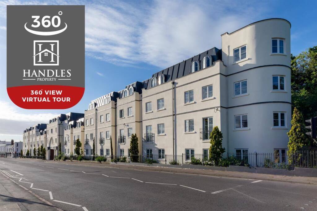 4 bed Private Halls for rent in Whitnash. From Handles Property - Leamington 4 bed Private Halls for rent in Whitnash. From Handles Property - Leamington