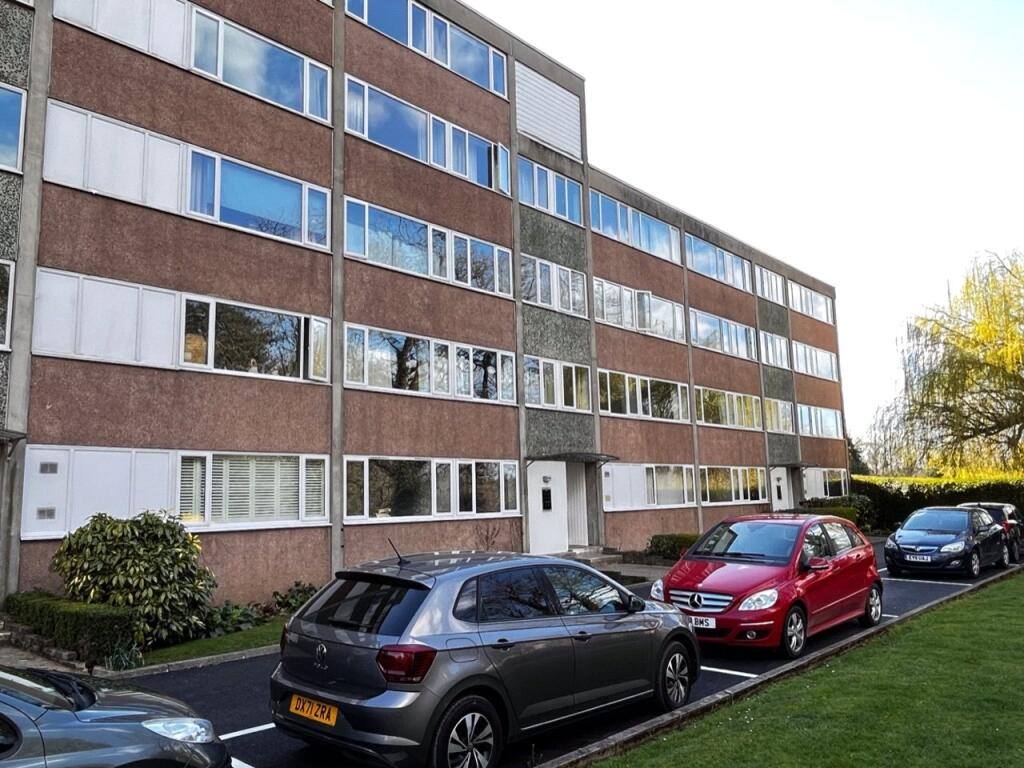 2 bed Apartment for rent in Shrewsbury. From D B Roberts & Partners - Oakengates