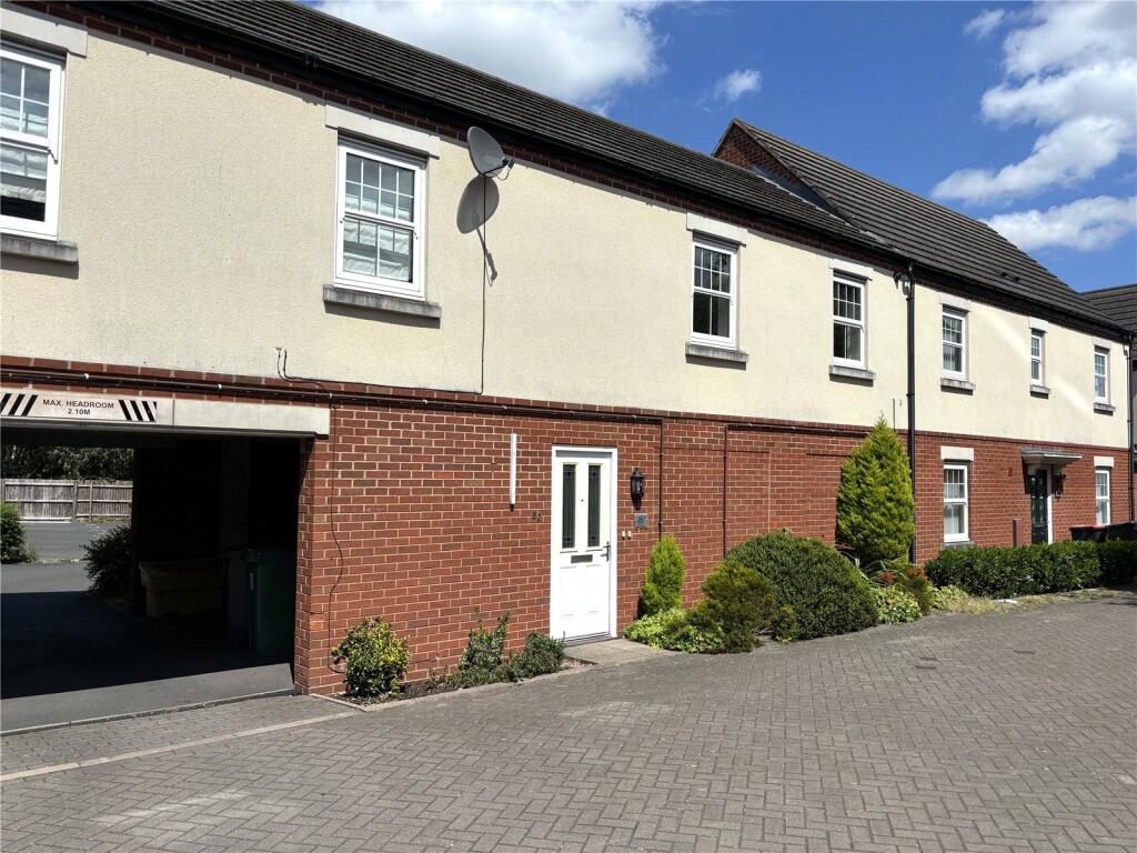 1 bed Apartment for rent in Preston upon the Weald Moors. From D B Roberts & Partners - Oakengates 1 bed Apartment for rent in Preston upon the Weald Moors. From D B Roberts & Partners - Oakengates