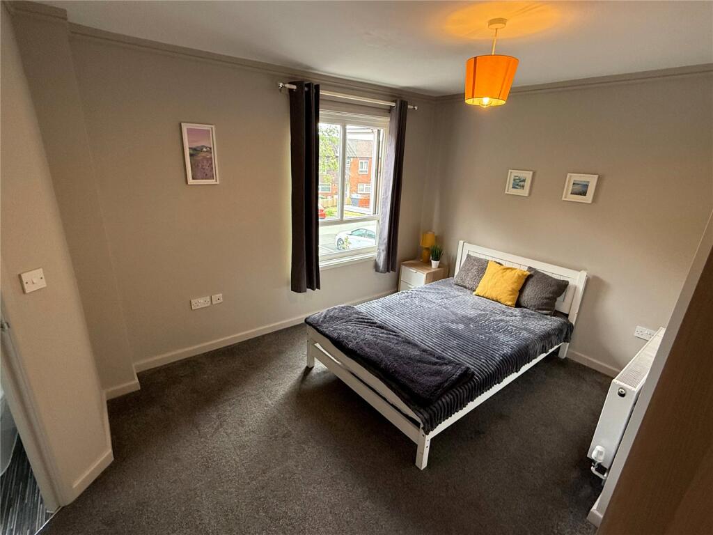 1 bed Mid Terraced House for rent in Telford. From D B Roberts & Partners - Oakengates 1 bed Mid Terraced House for rent in Telford. From D B Roberts & Partners - Oakengates