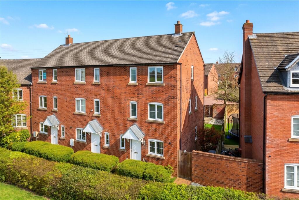 3 bed End of Terrace for rent in Little Wenlock. From D B Roberts & Partners - Oakengates