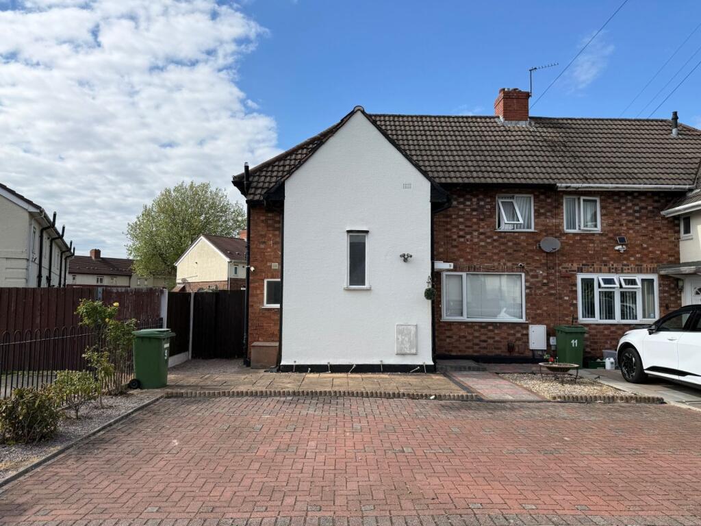 3 bed Semi Detached for rent in Wolverhampton. From D B Roberts & Partners - Oakengates