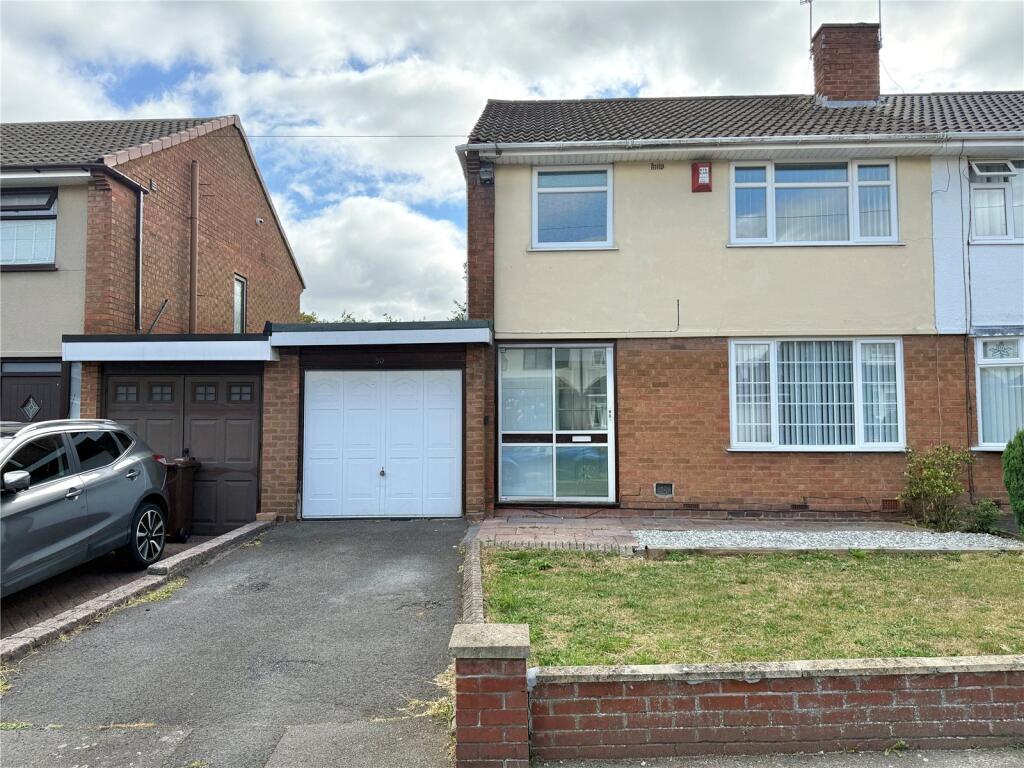 3 bed Semi Detached for rent in Coven Heath. From D B Roberts & Partners - Oakengates 3 bed Semi Detached for rent in Coven Heath. From D B Roberts & Partners - Oakengates
