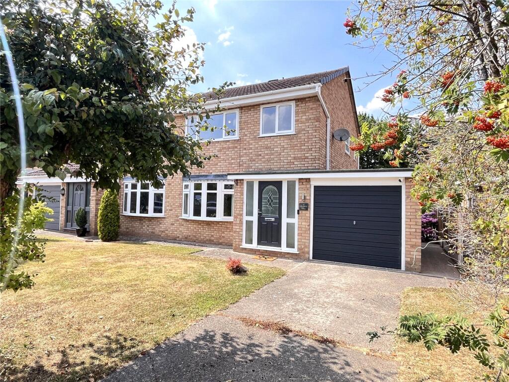3 bed Semi Detached for rent in Shrewsbury. From D B Roberts & Partners - Oakengates