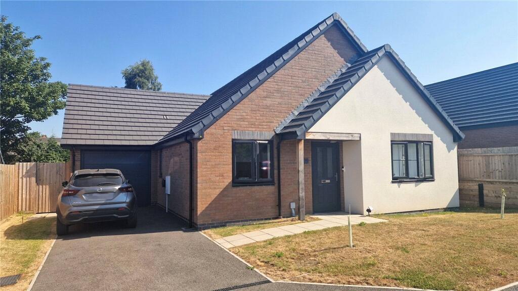 3 bed Bungalow for rent in Prees. From D B Roberts & Partners - Oakengates 3 bed Bungalow for rent in Prees. From D B Roberts & Partners - Oakengates