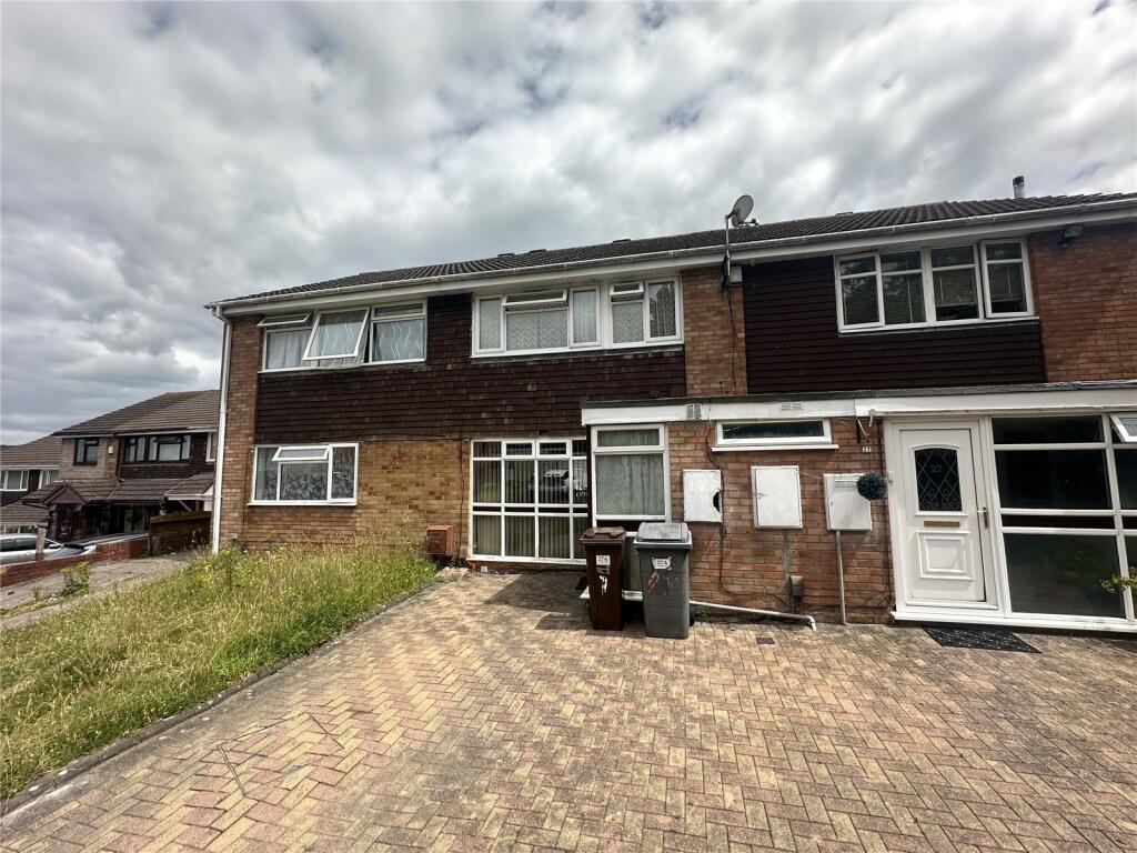 3 bed Mid Terraced House for rent in Lower Penn. From D B Roberts & Partners - Oakengates