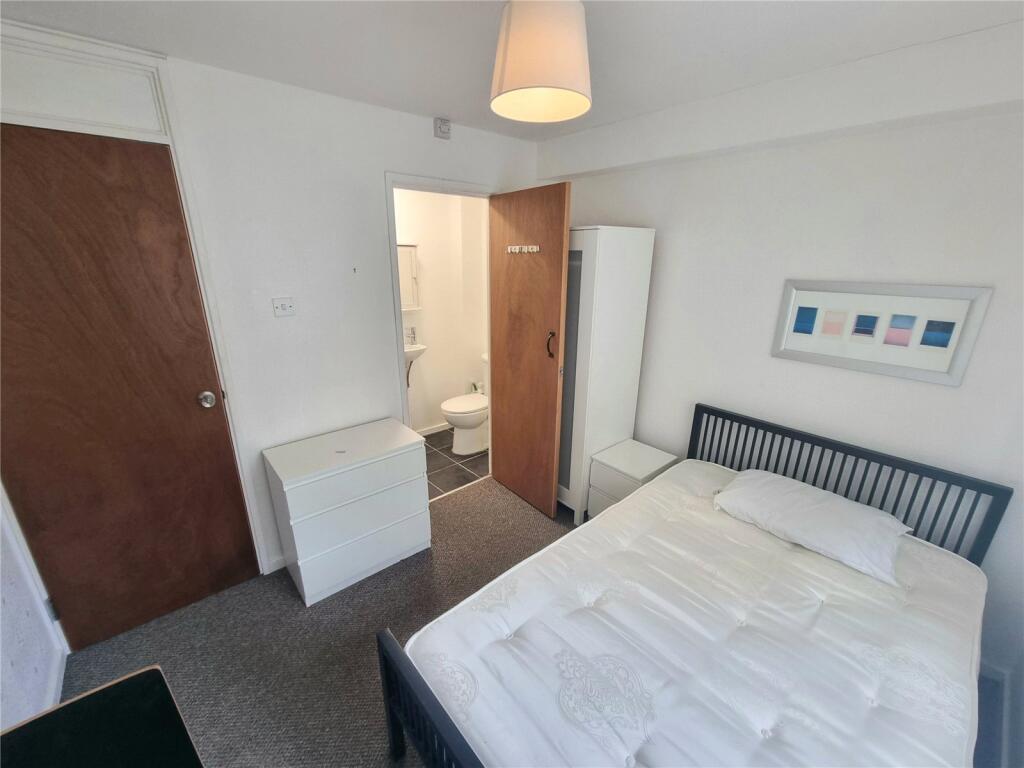 1 bed House Share for rent in Telford. From D B Roberts & Partners - Oakengates 1 bed House Share for rent in Telford. From D B Roberts & Partners - Oakengates