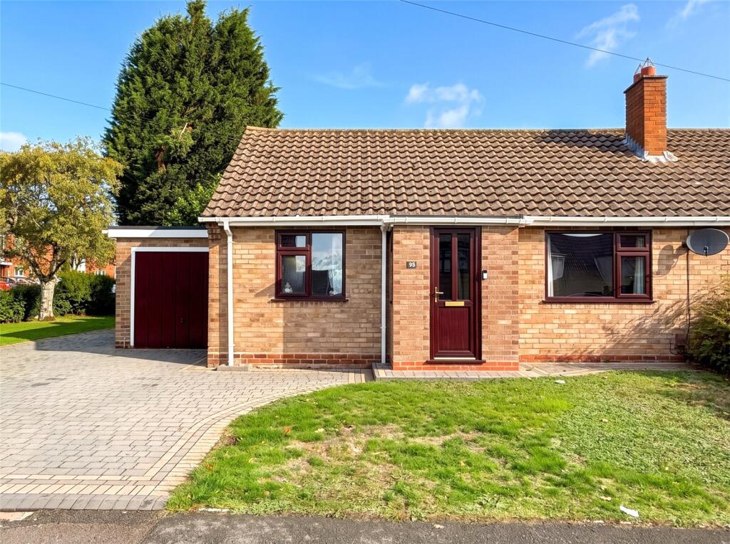 2 bed Bungalow for rent in Rushall. From D B Roberts & Partners - Oakengates 2 bed Bungalow for rent in Rushall. From D B Roberts & Partners - Oakengates