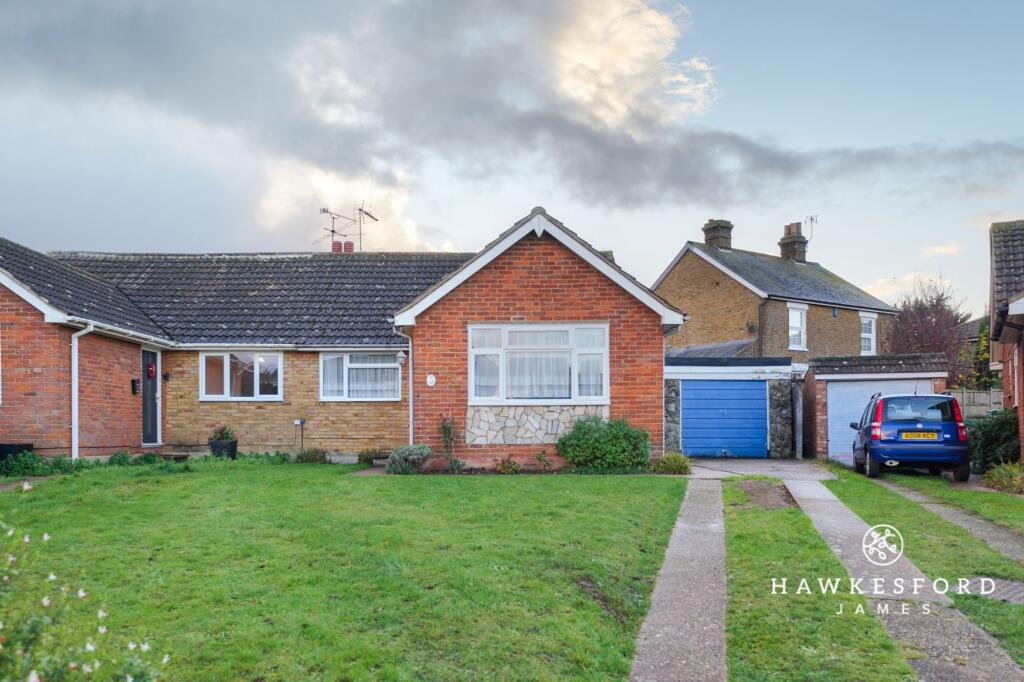 2 bed Semi-detached bungalow for rent in Sittingbourne. From Hawkesford James - Sittingbourne
