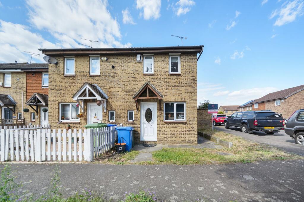 2 bed End of Terrace for rent in Sittingbourne. From Hawkesford James - Sittingbourne