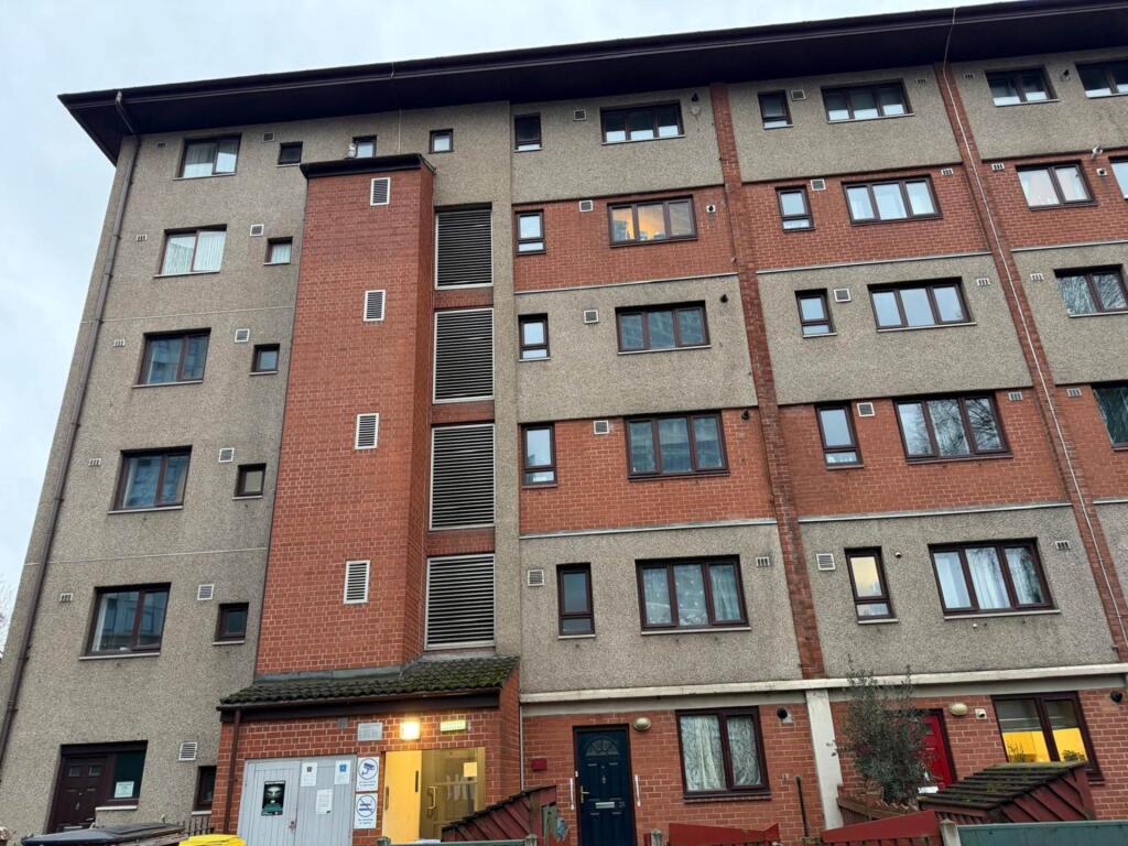2 bed Apartment for rent in Manchester. From Burns & Reid Ltd - Windle