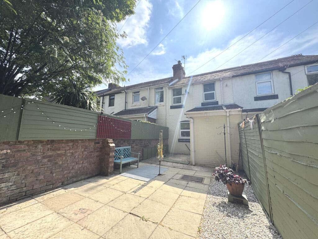 2 bed Mid Terraced House for rent in Blaguegate. From Burns & Reid Ltd - Windle 2 bed Mid Terraced House for rent in Blaguegate. From Burns & Reid Ltd - Windle