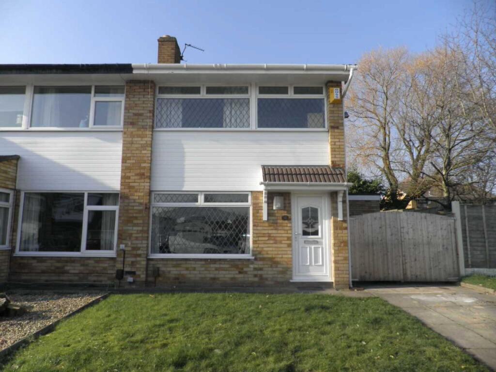 3 bed Semi Detached for rent in Burtonwood. From Burns & Reid Ltd - Windle 3 bed Semi Detached for rent in Burtonwood. From Burns & Reid Ltd - Windle