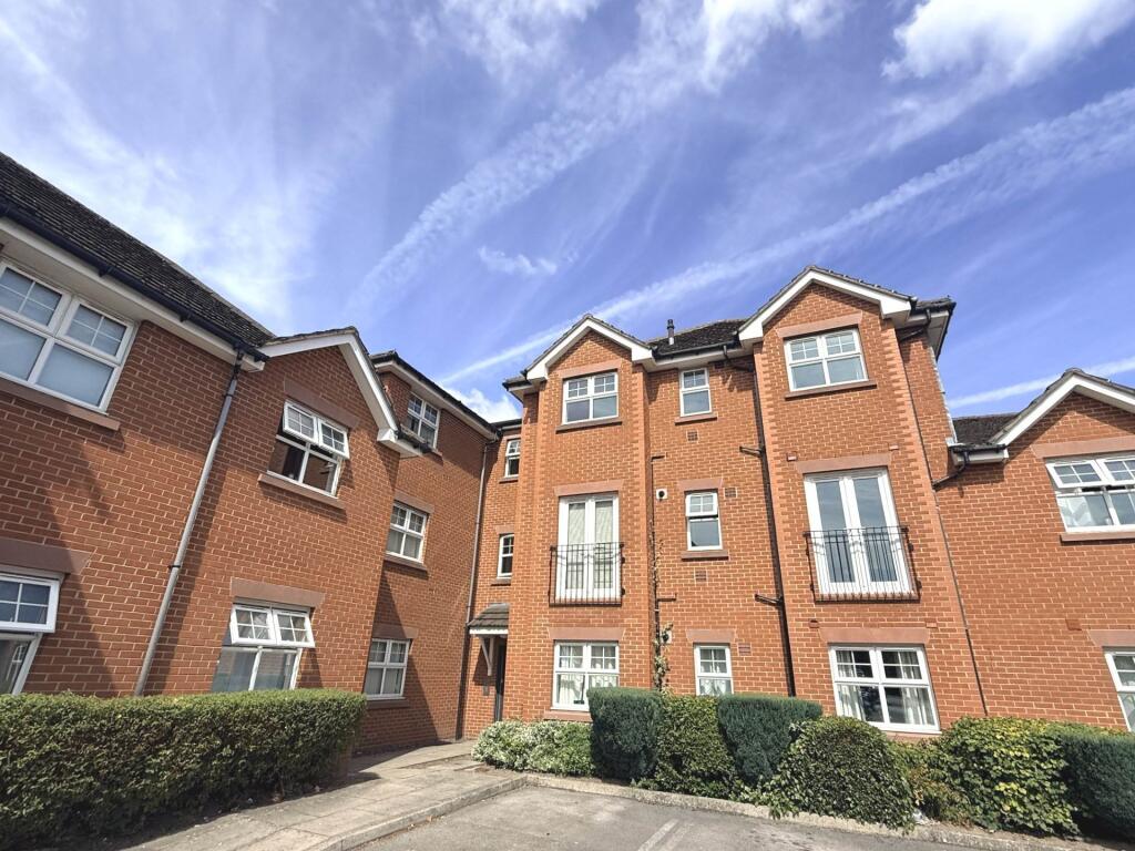 2 bed Apartment for rent in Appleton Thorn. From Burns & Reid Ltd - Windle 2 bed Apartment for rent in Appleton Thorn. From Burns & Reid Ltd - Windle