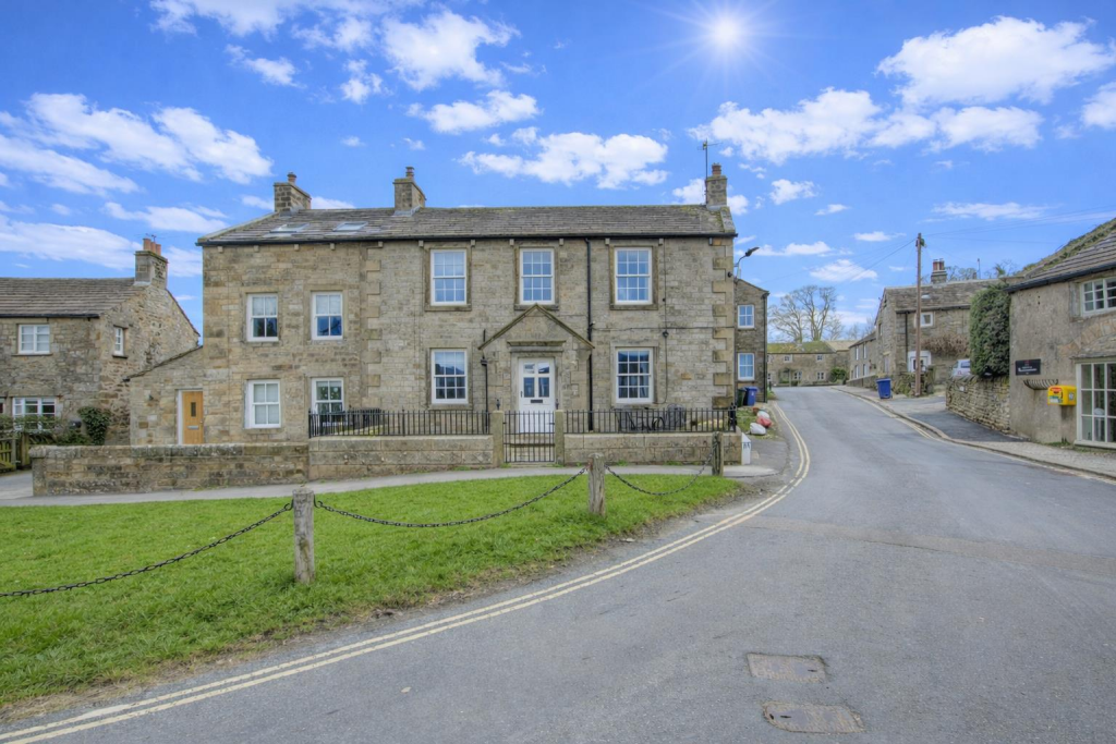 4 bed Not Specified for rent in Burnsall. From Carling Jones - Skipton