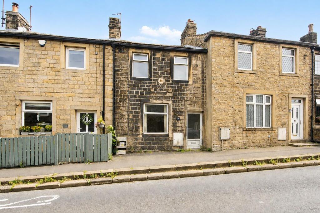 2 bed Mid Terraced House for rent in Cowling. From Carling Jones - Skipton