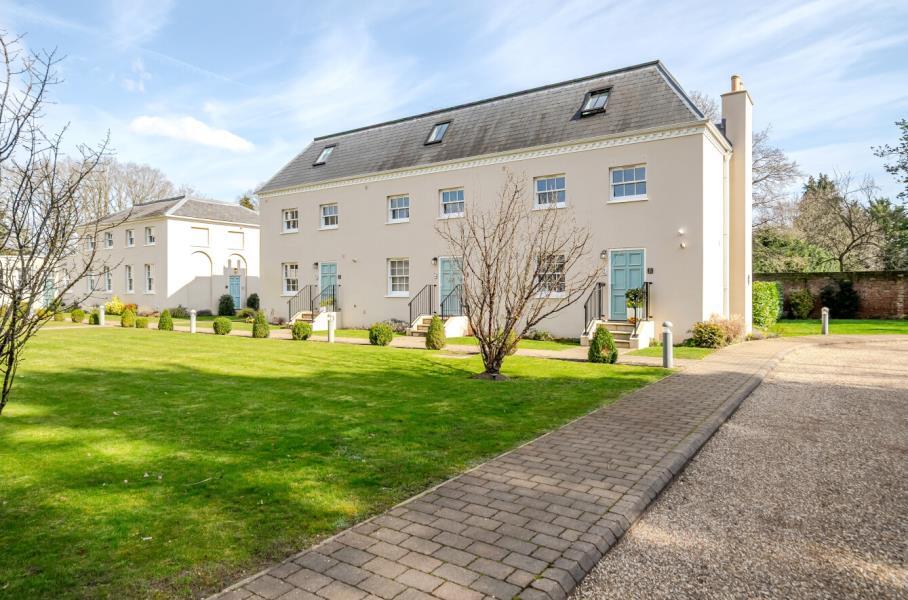 3 bed Town House for rent in Thorpe. From Buckinghams - Virginia Water