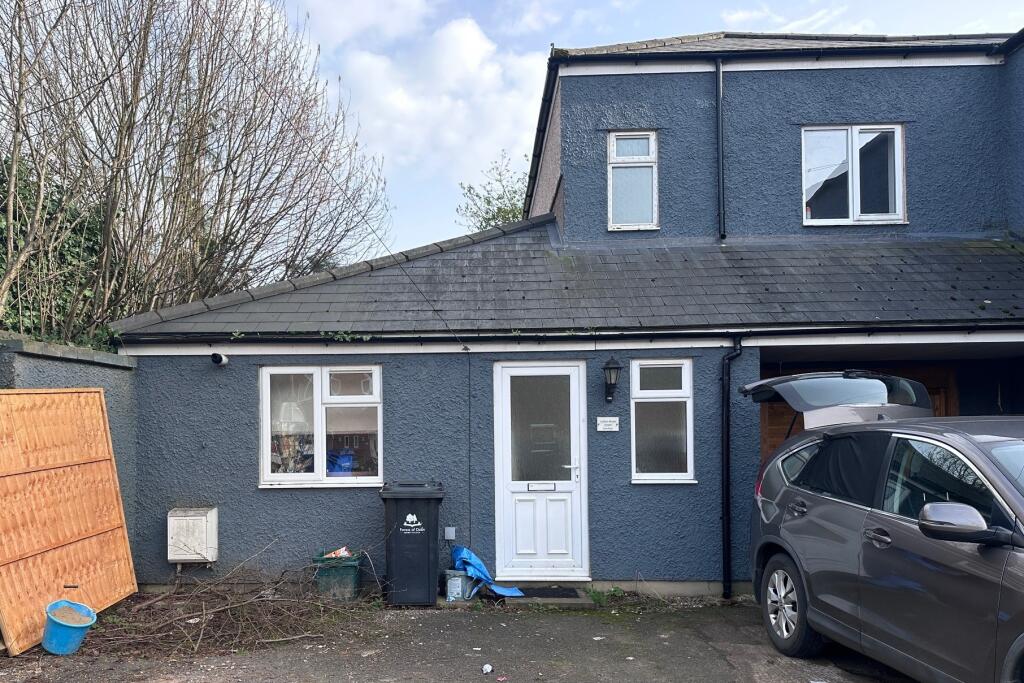 2 bed End of Terrace for rent in Mitcheldean. From Smiths of Newent - Newent