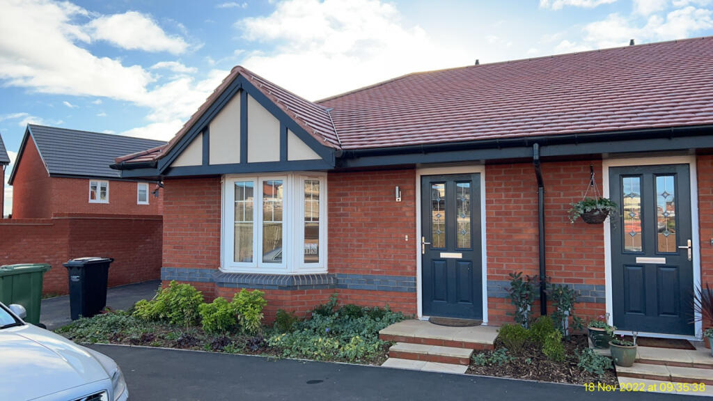2 bed Bungalow for rent in Ross-on-Wye. From Smiths of Newent - Newent 2 bed Bungalow for rent in Ross-on-Wye. From Smiths of Newent - Newent