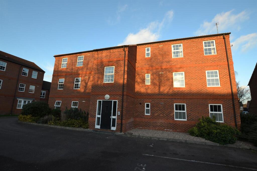 2 bed 1st Floor Flat for rent in Sileby. From Sinclair Estate Agents - Shepshed