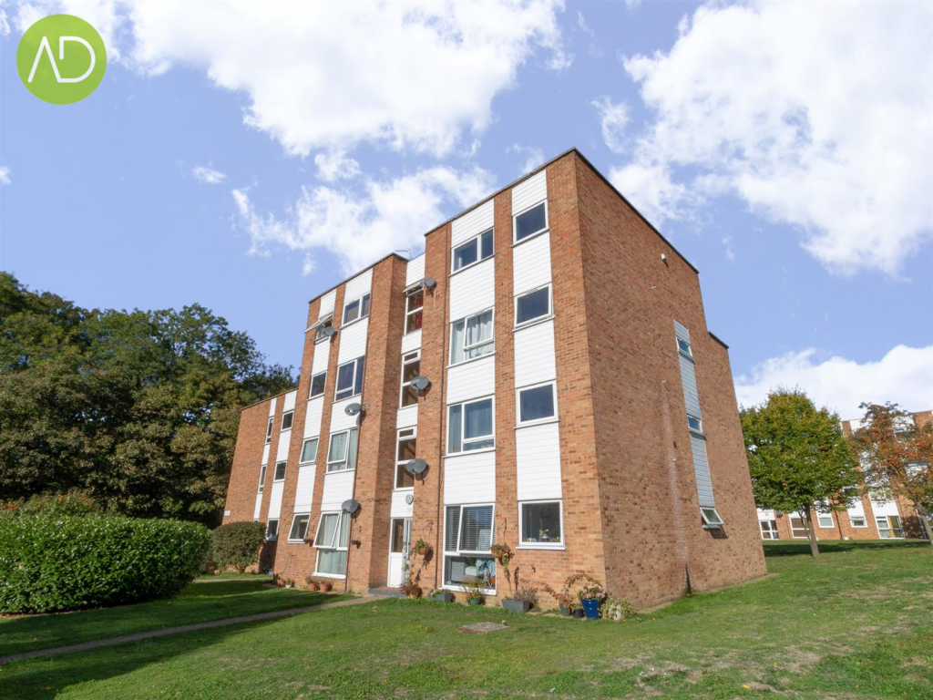 2 bed Apartment for rent in Ware. From Anthony Davies - Hoddesdon