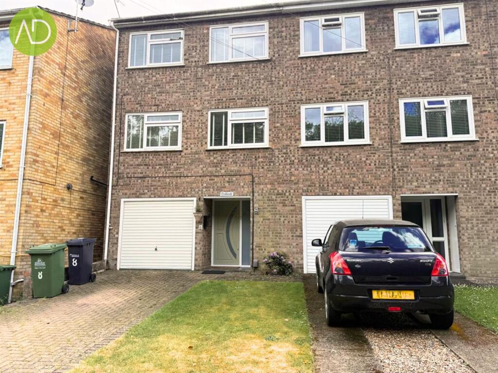 3 bed Town House for rent in Hoddesdon. From Anthony Davies - Hoddesdon