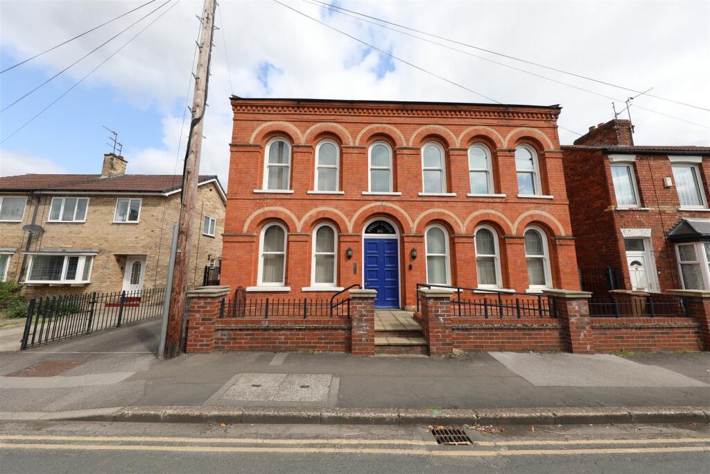 2 bed 1st Floor Flat for rent in Cottingham. From Symonds & Greenham - Hull