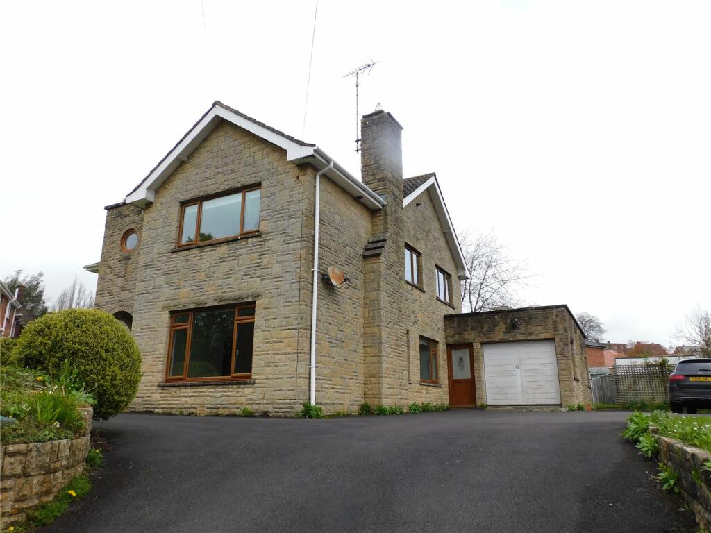 4 bed Detached House for rent in Wincanton. From Greenslade Taylor Hunt - Yeovil