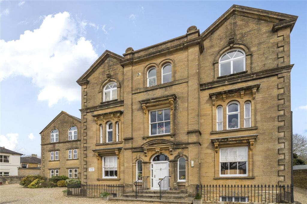 1 bed Apartment for rent in Sherborne. From Greenslade Taylor Hunt - Yeovil